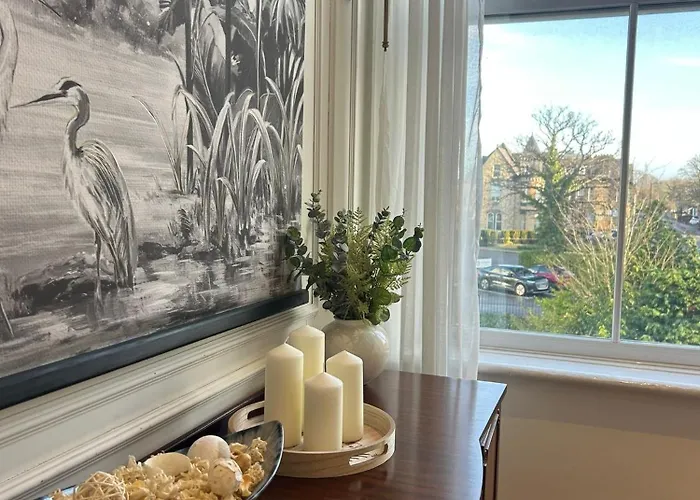 Station Bridge Collection - Flat 4